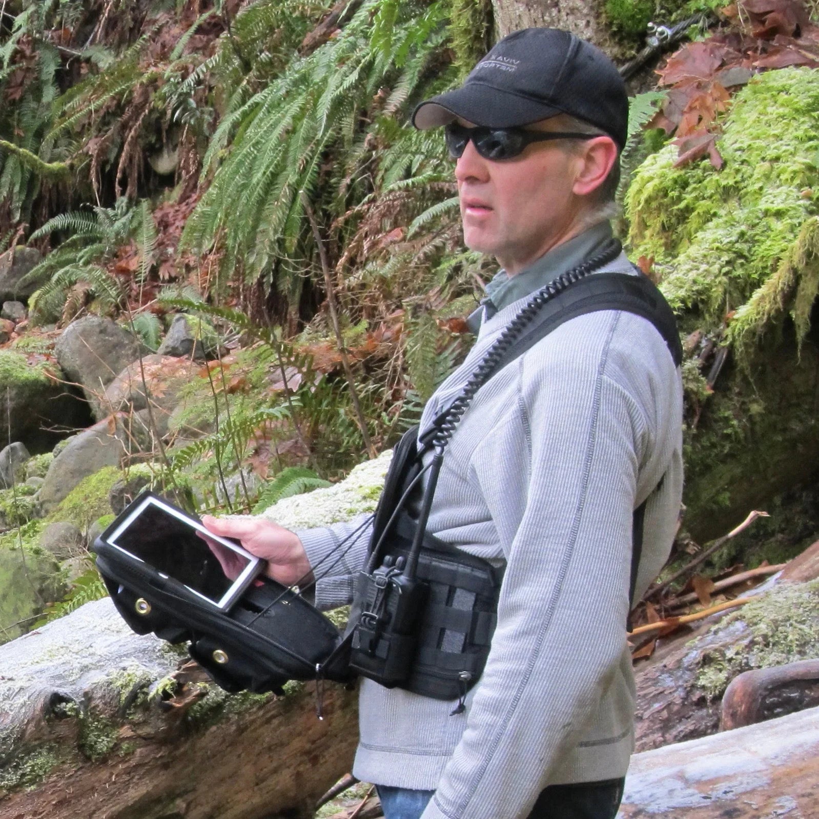 Hands-free drone tablet harness for Samsung Galaxy Tab S9 and Autel EVO II